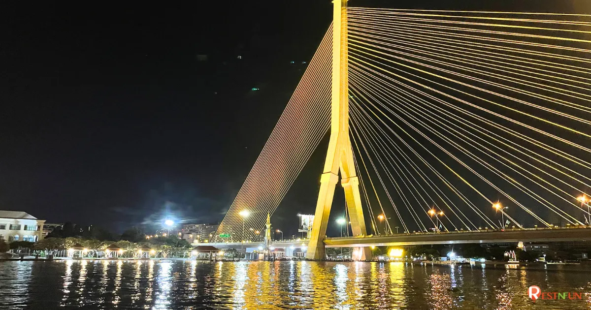 ชมวิวความสวยงามของสะพานพระราม 8 แสงไฟสวยมาก