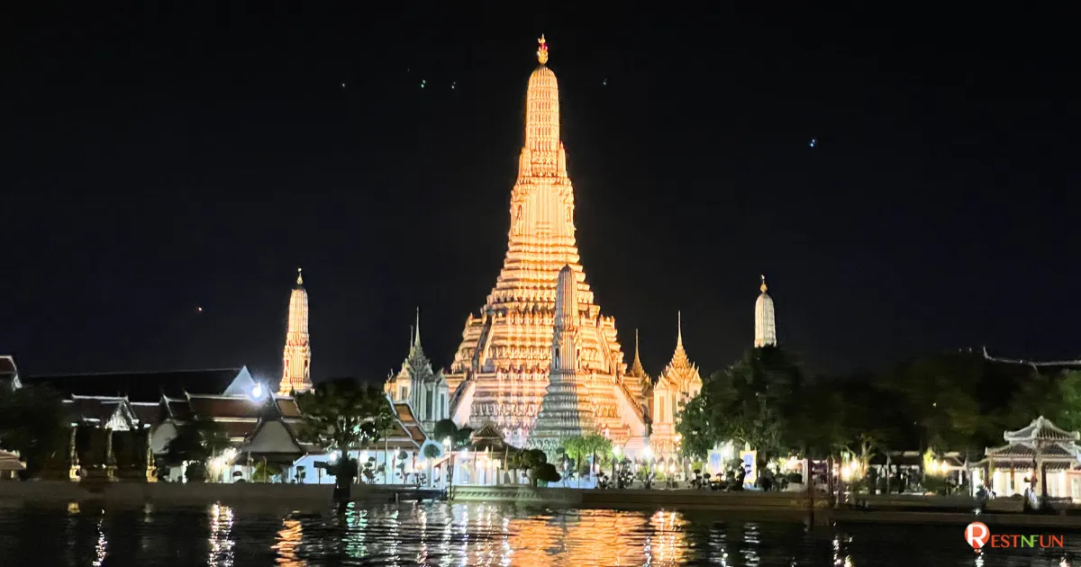 ล่องเรือดินเนอร์เจ้าพระยาเมอริเดียน ครูซ ชมวัดอรุณราชวราราม