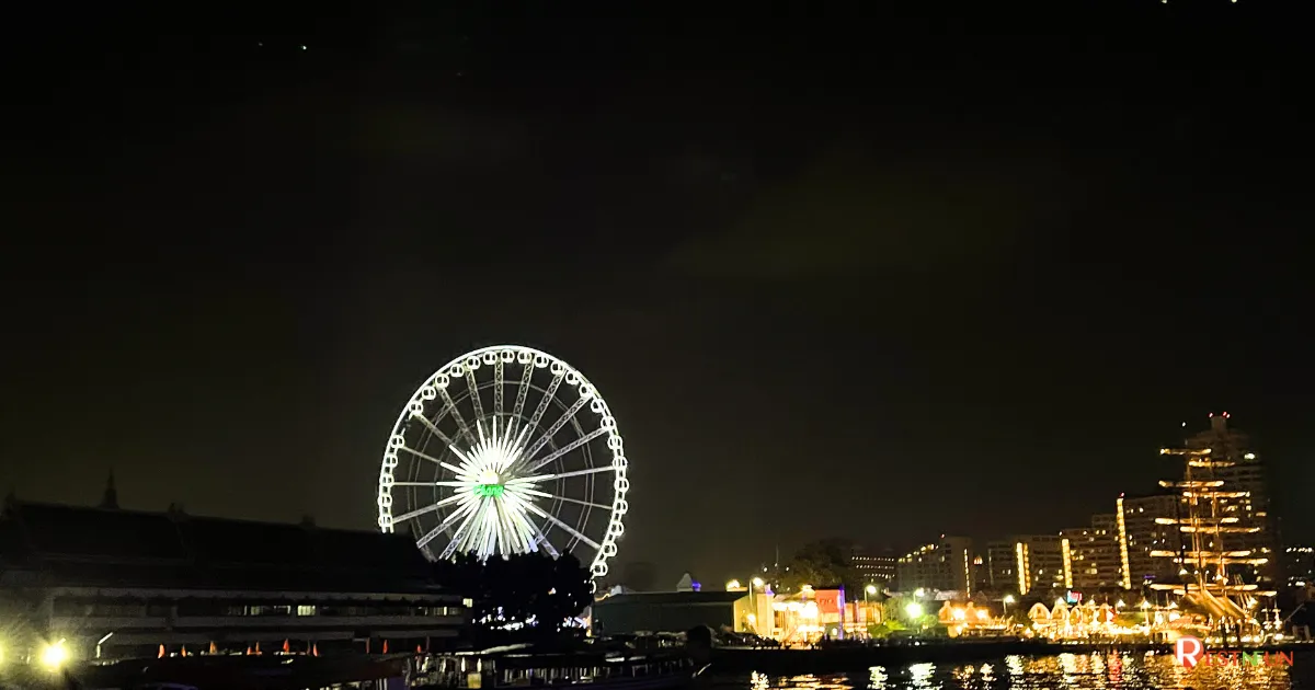 Smile Riverside จะพาคุณล่องเรือชมสถานที่ต่างๆของสองฝั่งแม่น้ำเจ้าพระยา