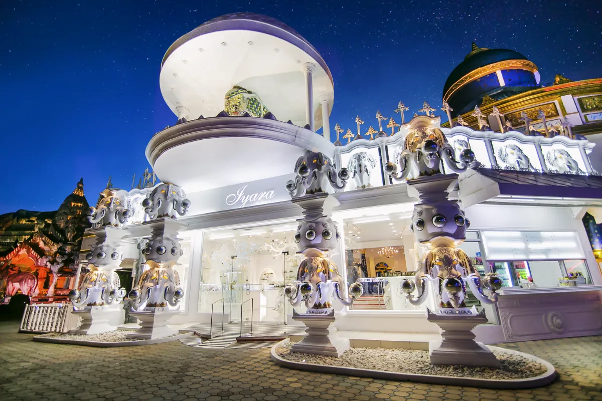 Iyara Grand at phuket fantasea
