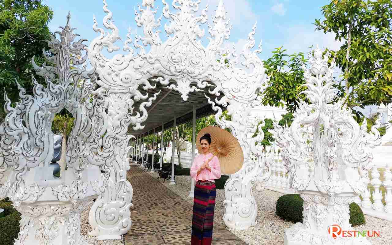 Wat Rong Khun, Chiang Rai Province There are many beautiful photography corners