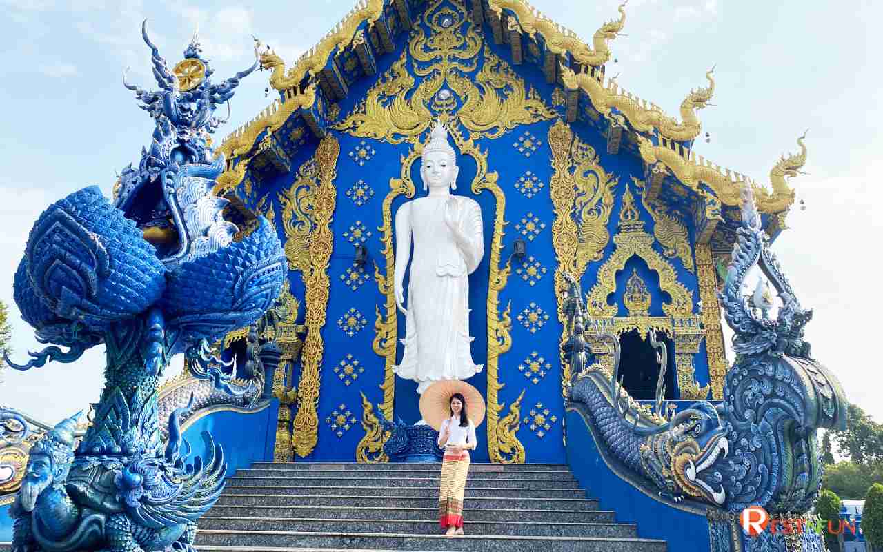 Photography angle at Wat Rong Suea Ten Chiang Rai Province