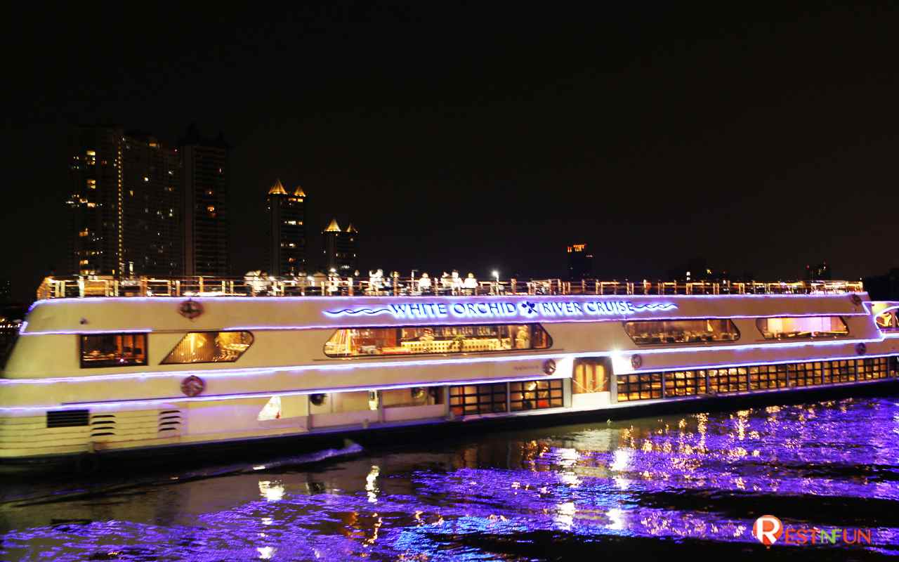 ความสวยงามของเรือ White Orchid River Cruise