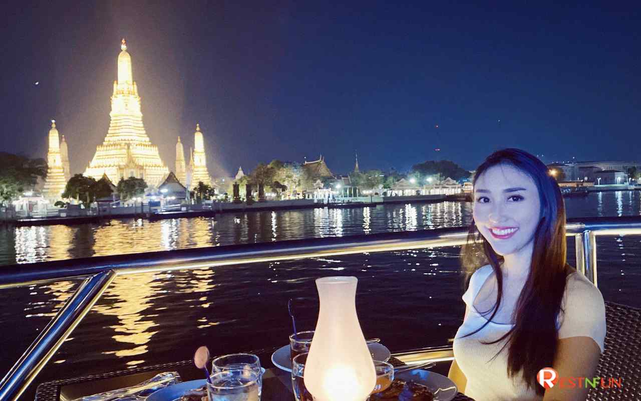 Take an Asiatique cruise on the Chao Phraya Princess