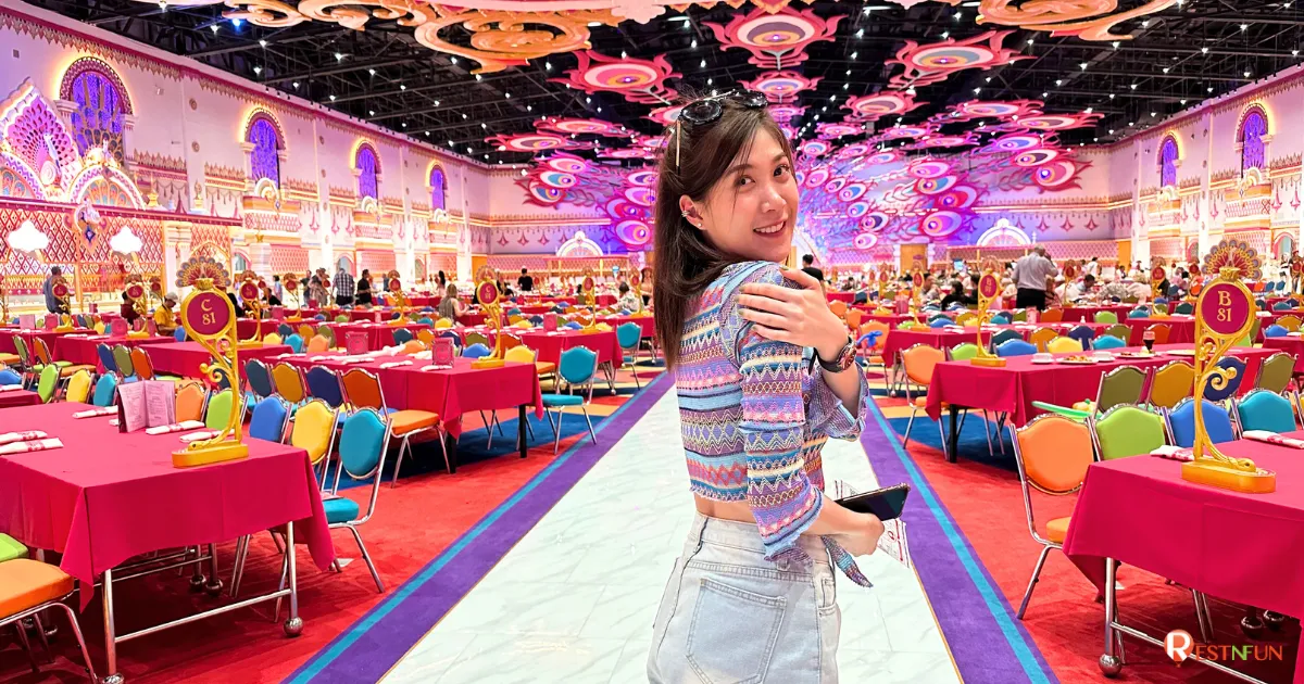 The atmosphere inside the restaurant of Carnival Magic Phuket