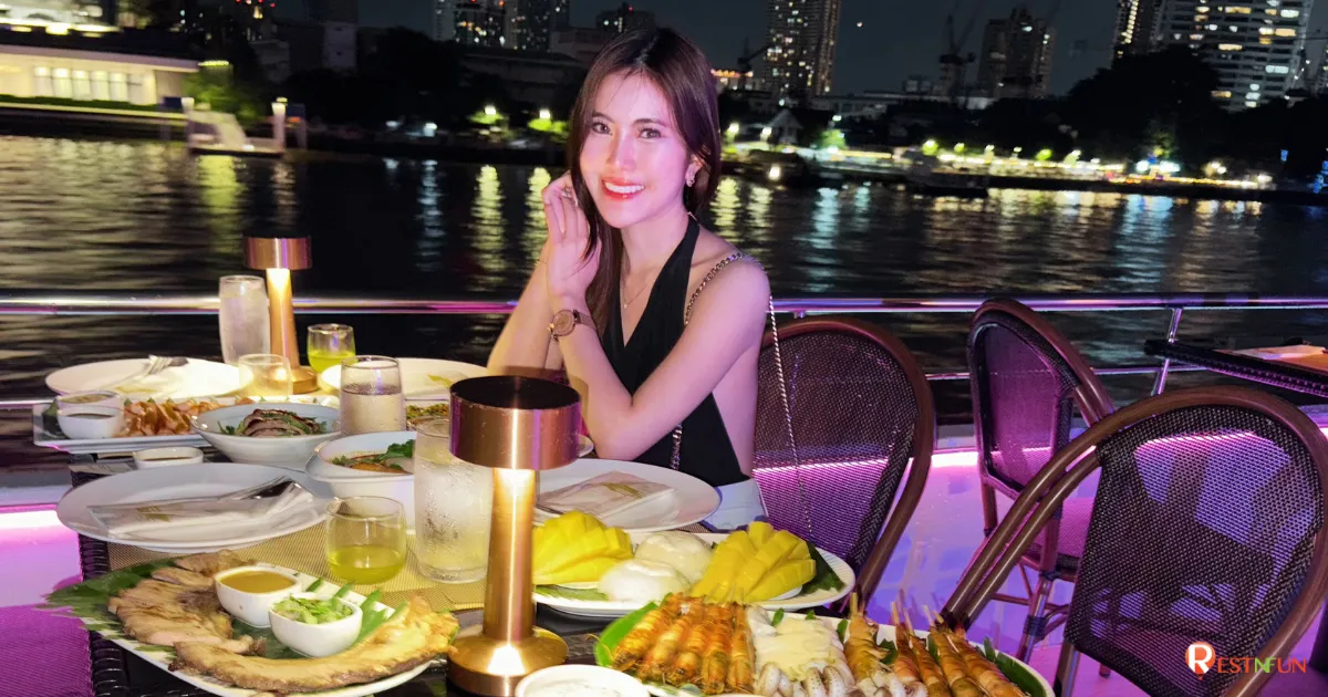 รับประทานอาหารสุดอร่อยบนเรือสำราญบางกอกเจ้าพระยา ครูซ