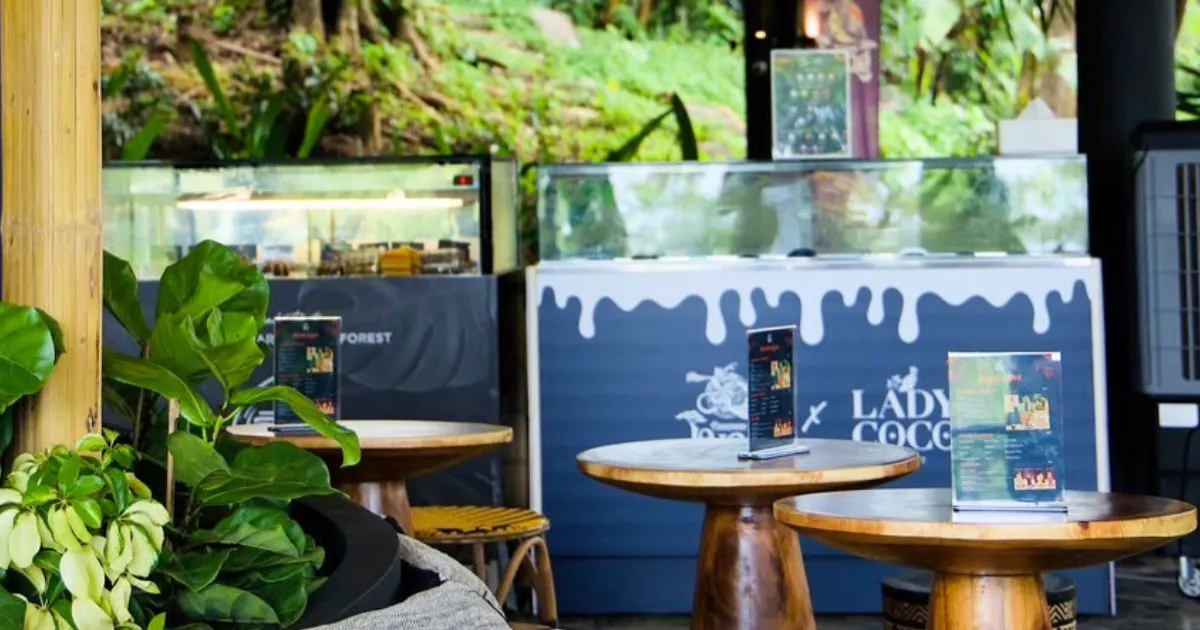 Cafe inside Phuket zipline hanuman