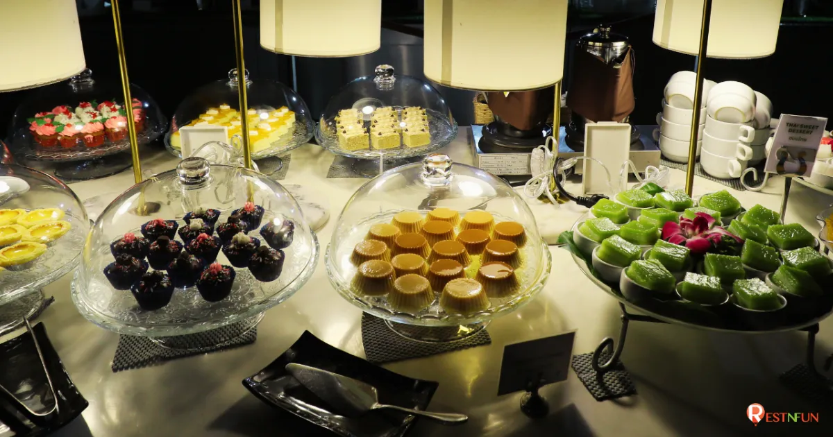 เมนูขนมหวานบนเรือบุฟเฟ่ต์ White Orchid River Cruise