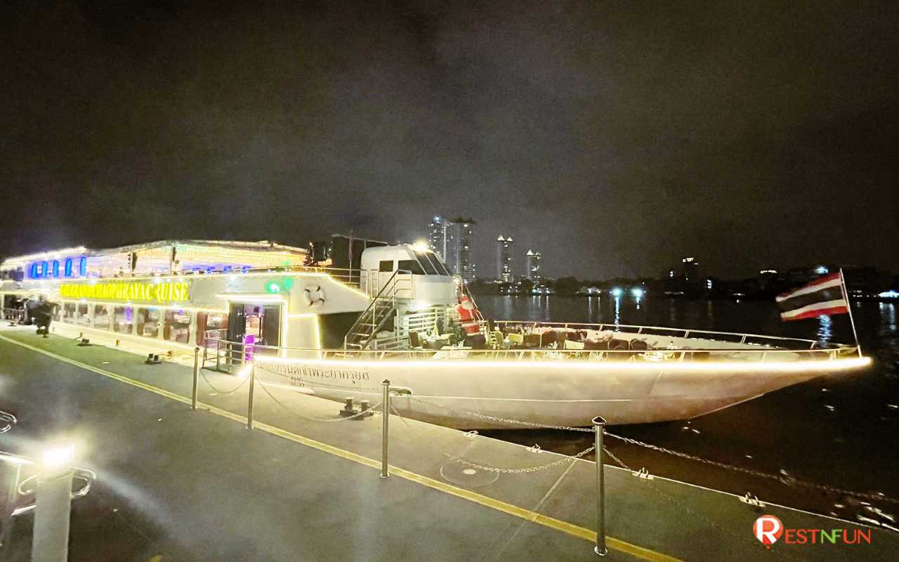 Chaophraya Cruise's port