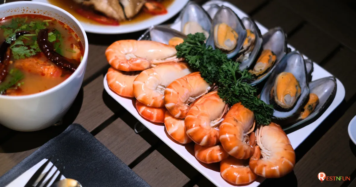 เมนูซีฟู้ดสุดอร่อยบนเรือสำราญรอยัลปริ๊นเซส ครูซ