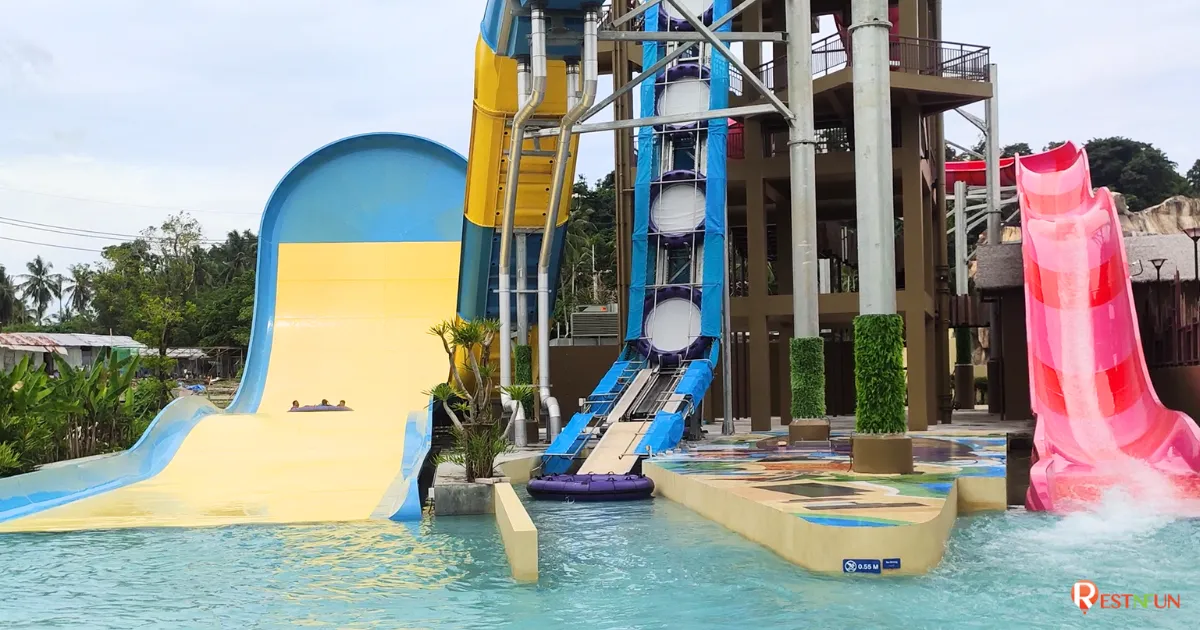 Andamanda Phuket มีเครื่องเล่นสวนน้ำระดับโลกเยอะมาก