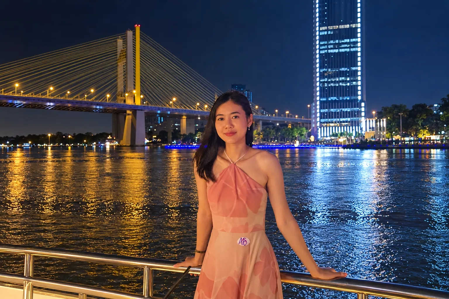 ชุดเดรสสำหรับล่องเรือดินเนอร์อลังกา ครูซ สวยสุดๆ