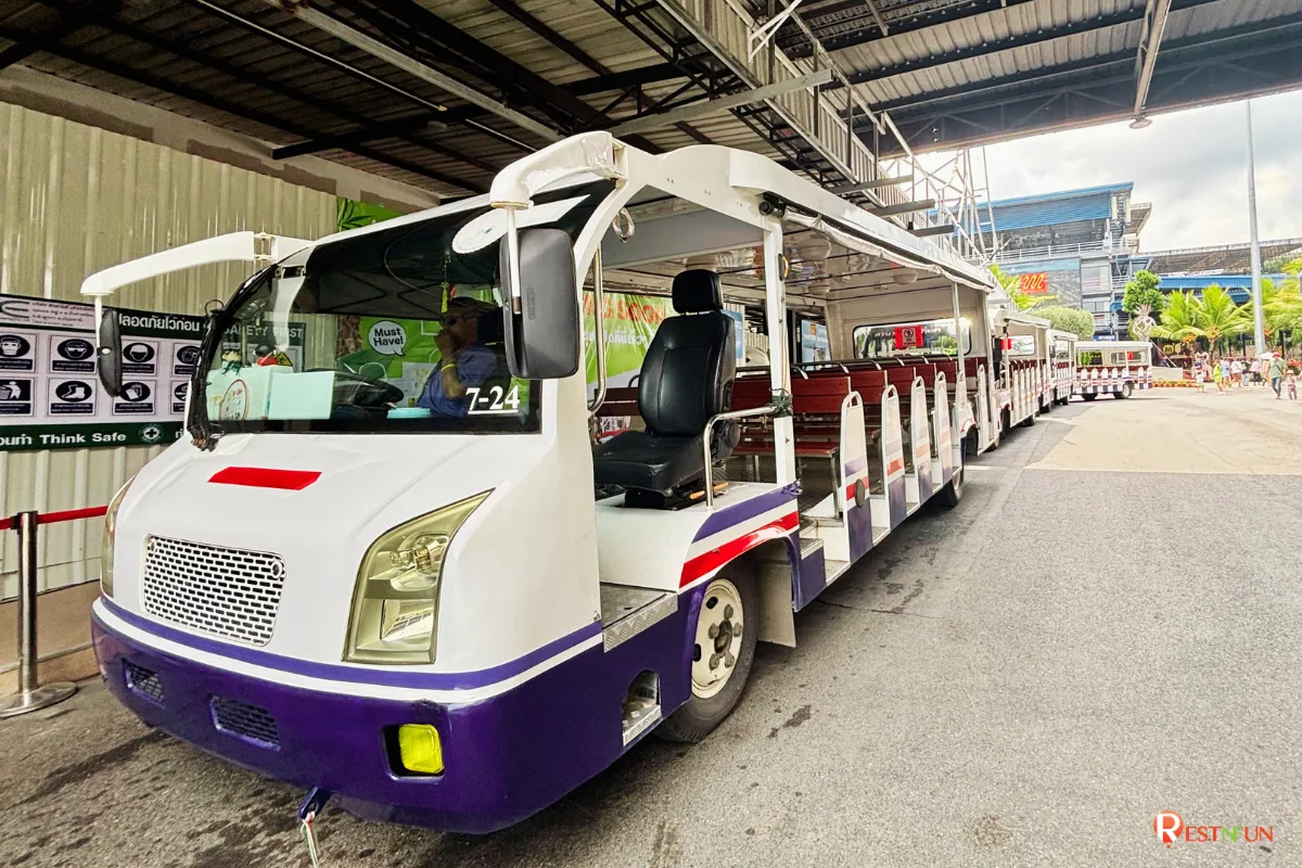 The tram car for the beautiful garden at Nong Nooch Garden