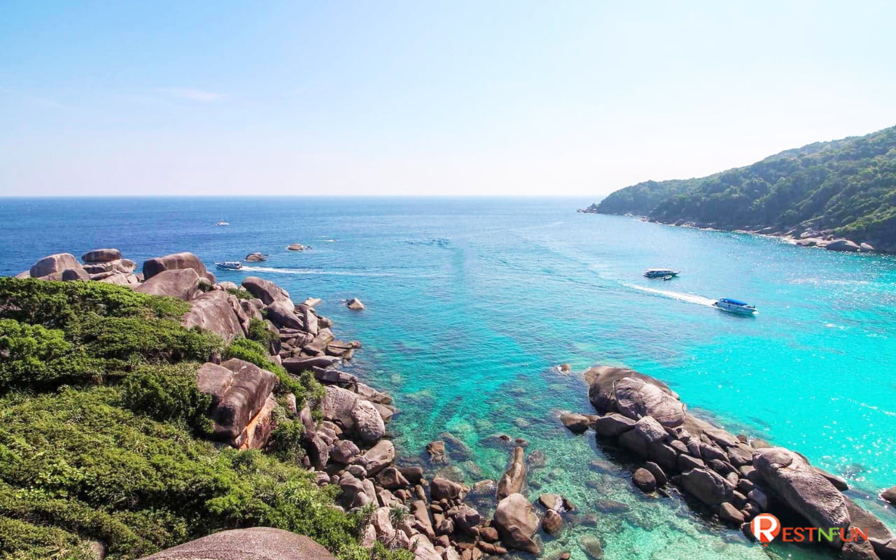 Similan tours are available in both private and join tours