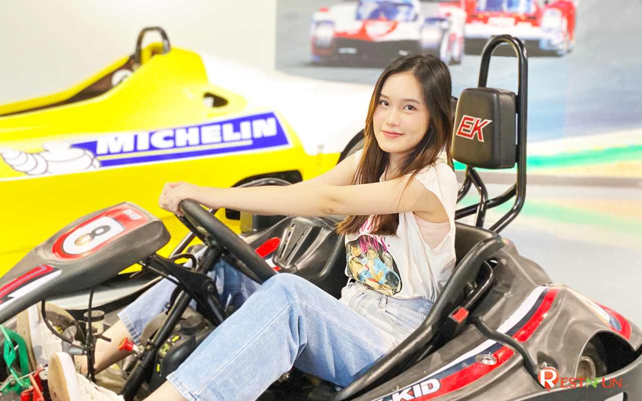 Drive a go-kart for the most fun at EasyKart Bangkok
