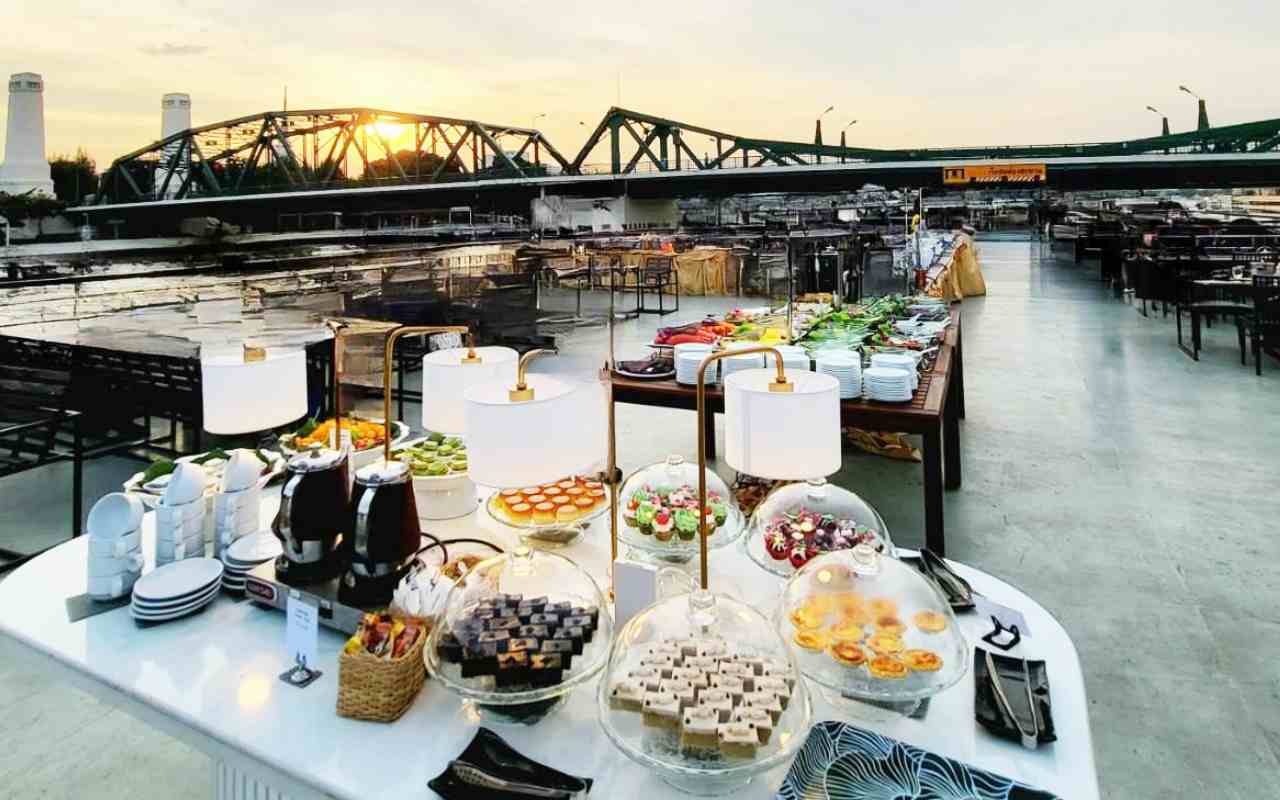 Thai and international food buffet on sunset cruise